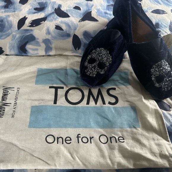 Toms Shoes - Tom’s Skull made for Neiman Marcus